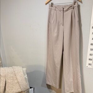 Abercrombie Women's light khaki Pants